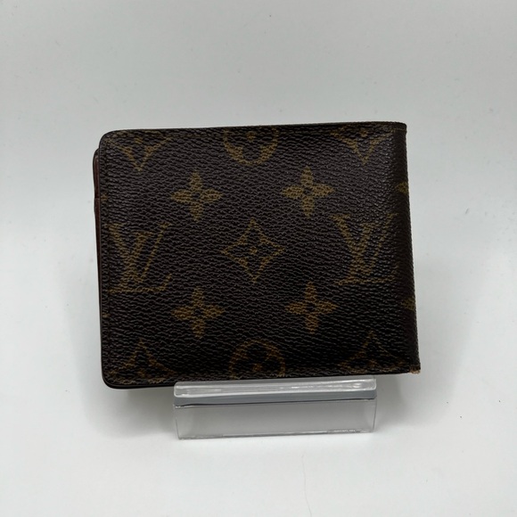 EUC Louis Vuitton Monogram Bifold Wallet - Picture 2 of 9